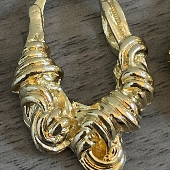 Wrapped Knot Hoop Earrings Trendy Twisted Rope Style Lightweight Statement Hoops - Picture 2 of 3